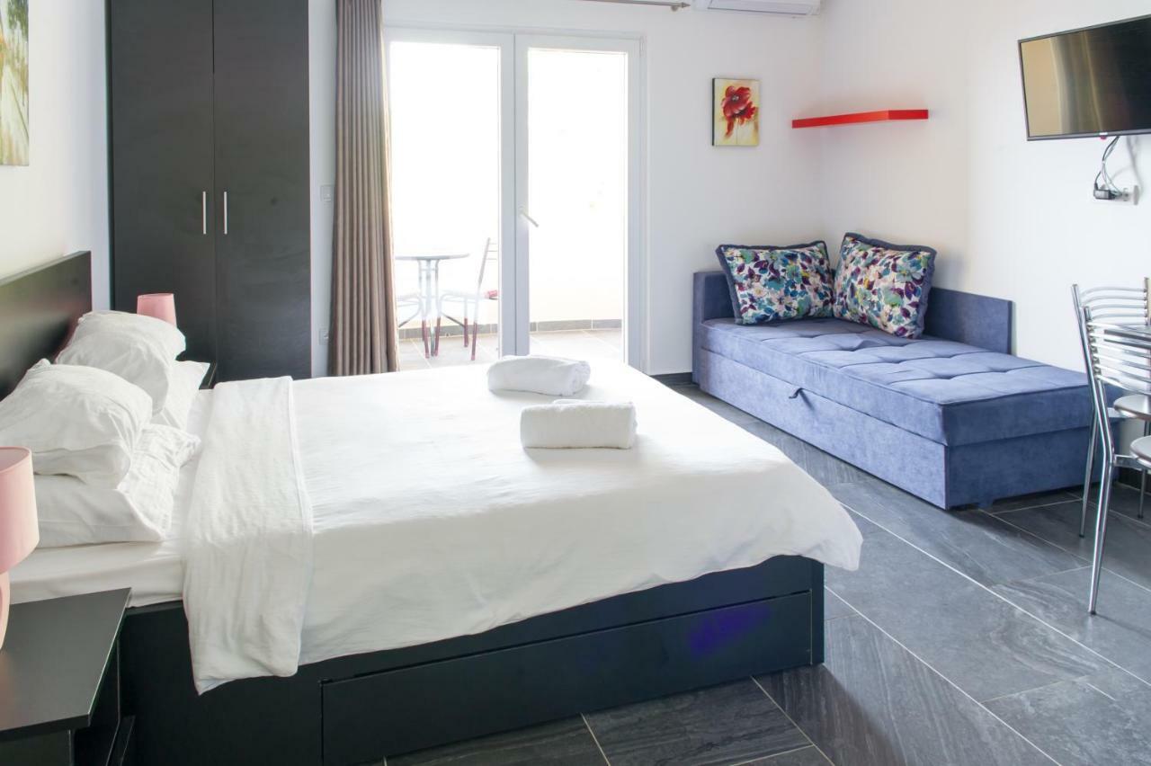 Alessandra Apartments Sveti Stefan Exterior photo