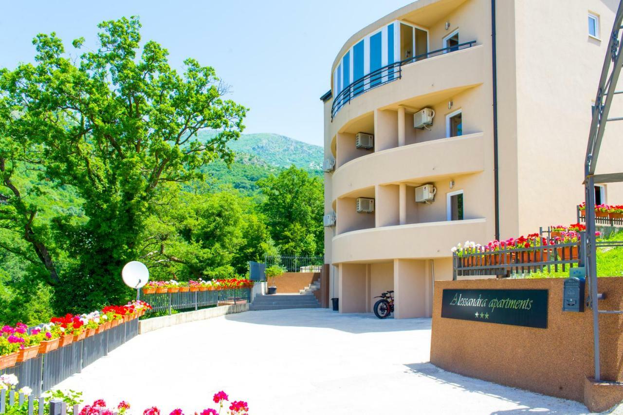 Alessandra Apartments Sveti Stefan Exterior photo