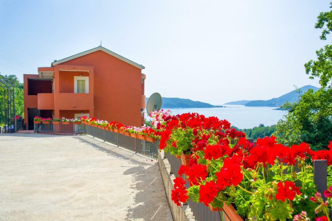 Alessandra Apartments Sveti Stefan Exterior photo